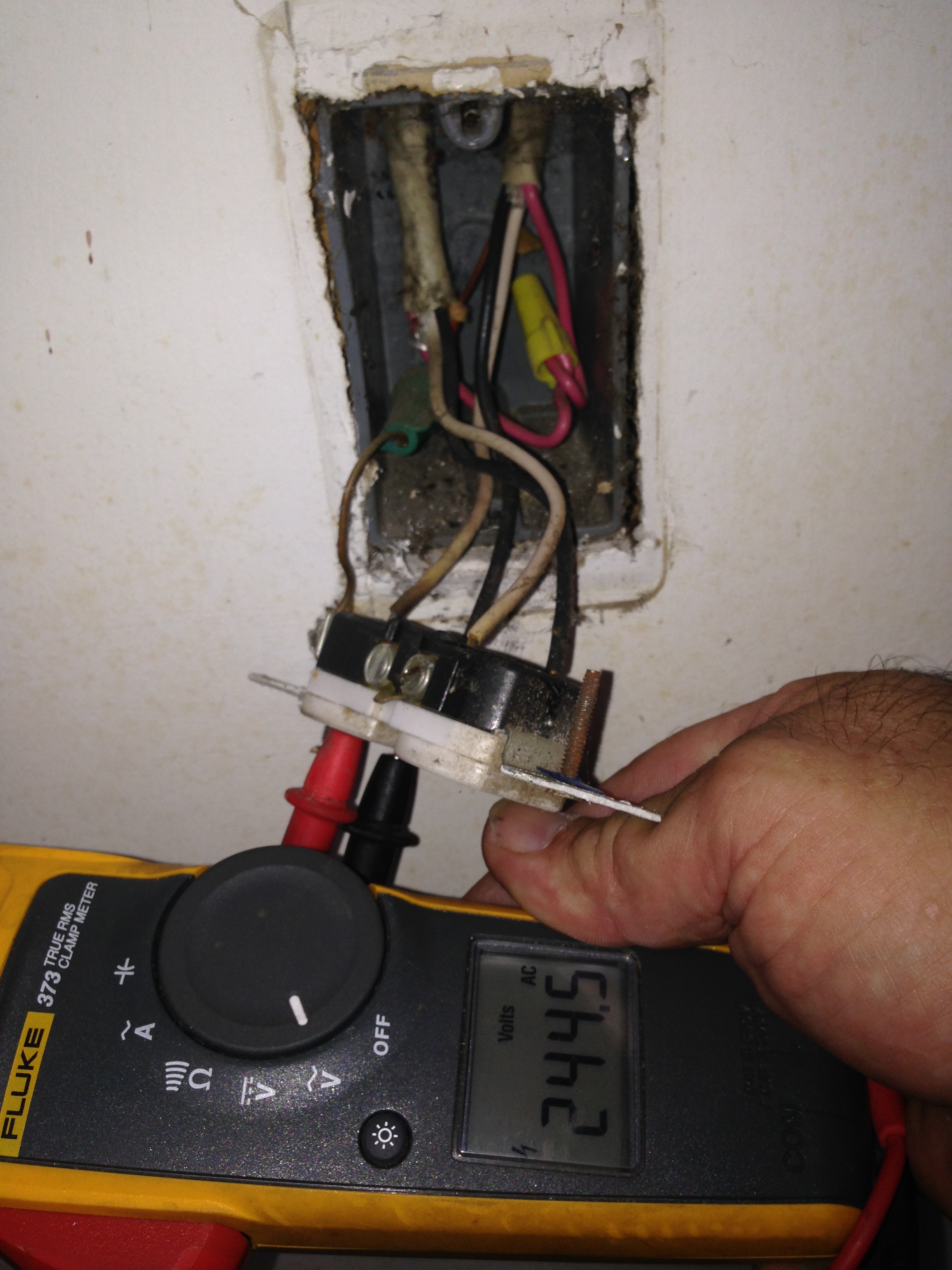 Residential Electrical Outlet Inspected