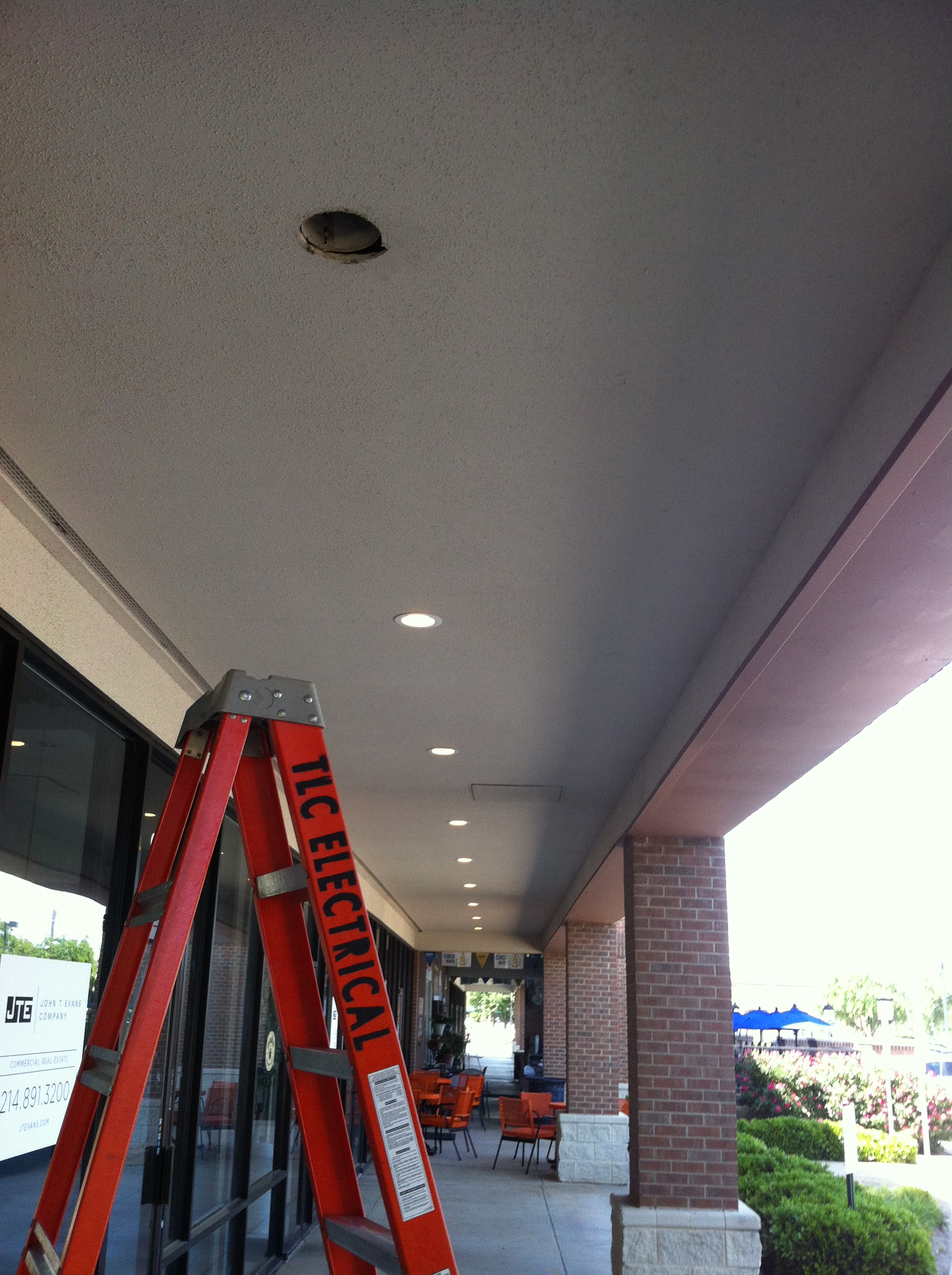 Led lighting on commercial lease center walkway in Coppell